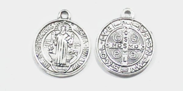 PMSB1.1 Medalla San Benito, 17mm. 1 Pieza