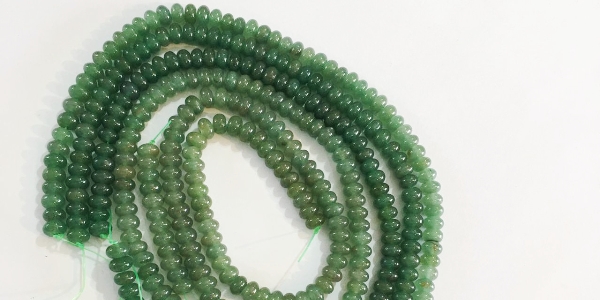 SVVD8X5 Venturina Verde Dona 8x5mm.
