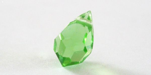 GGF10P Cristal Gota Facetada 10x6mm, ESMERALDA , 1 Pza.