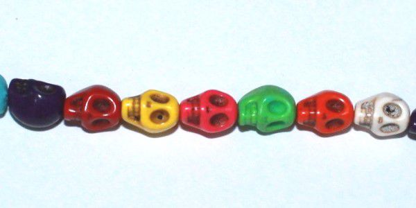 STSTCC Turquesa Sintetica Calavera 8x6mm. Colores