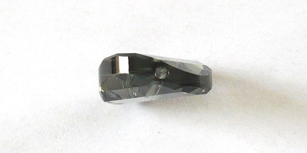 SW562118215 Swarovski 5621 twist 18mm Black Diamond. 1 pieza